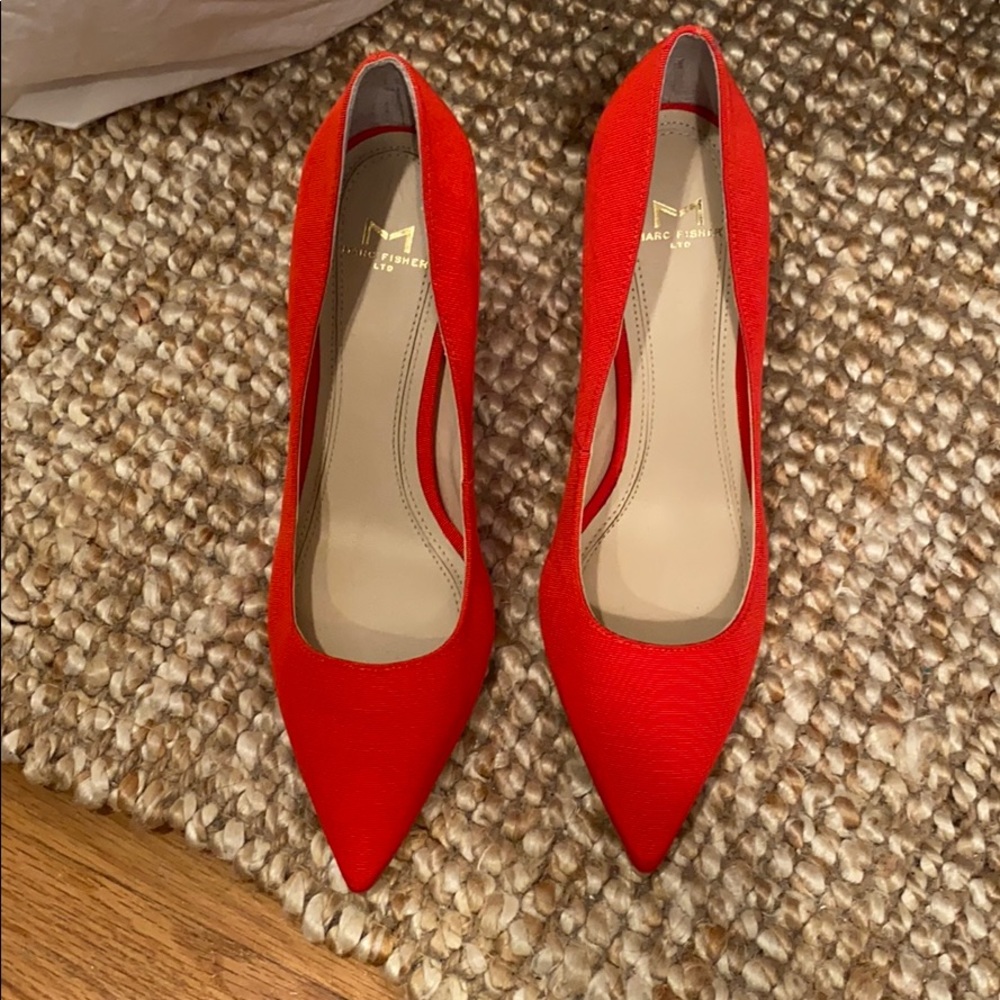 Never been worn Red heels